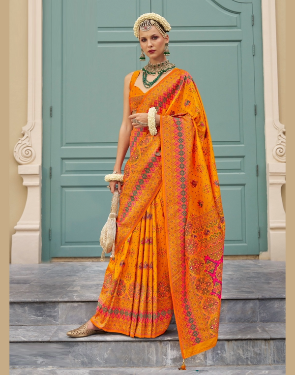 Women Kashmiri Design Banarasi Silk Classic Sari